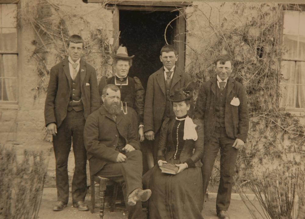 Peters lodge old phot